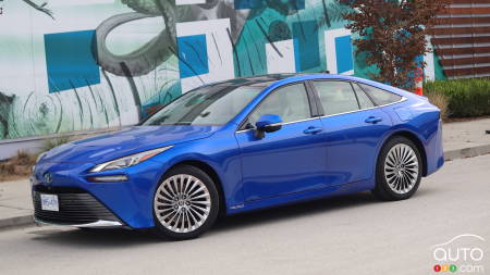 Toyota Mirai 2022 essai routier : rouler sur l'eau